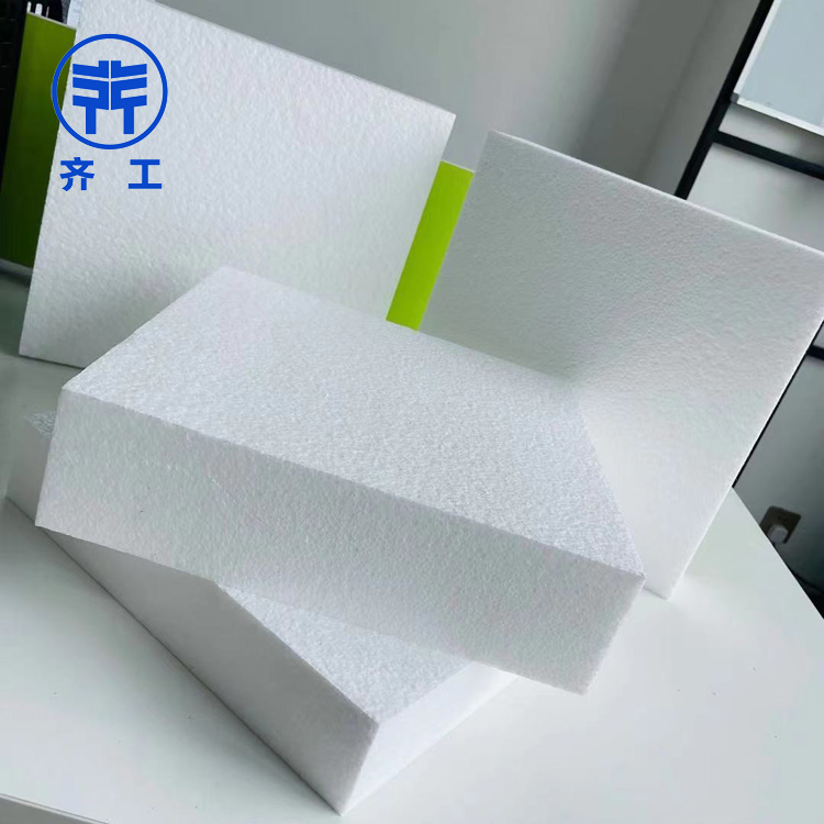 離我很近的泡沫廠